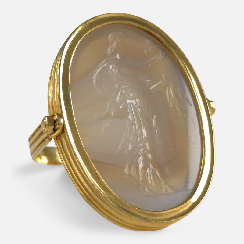 Early 19th Century 18ct Gold Intaglio Swivel Ring - Hygieia Engraving